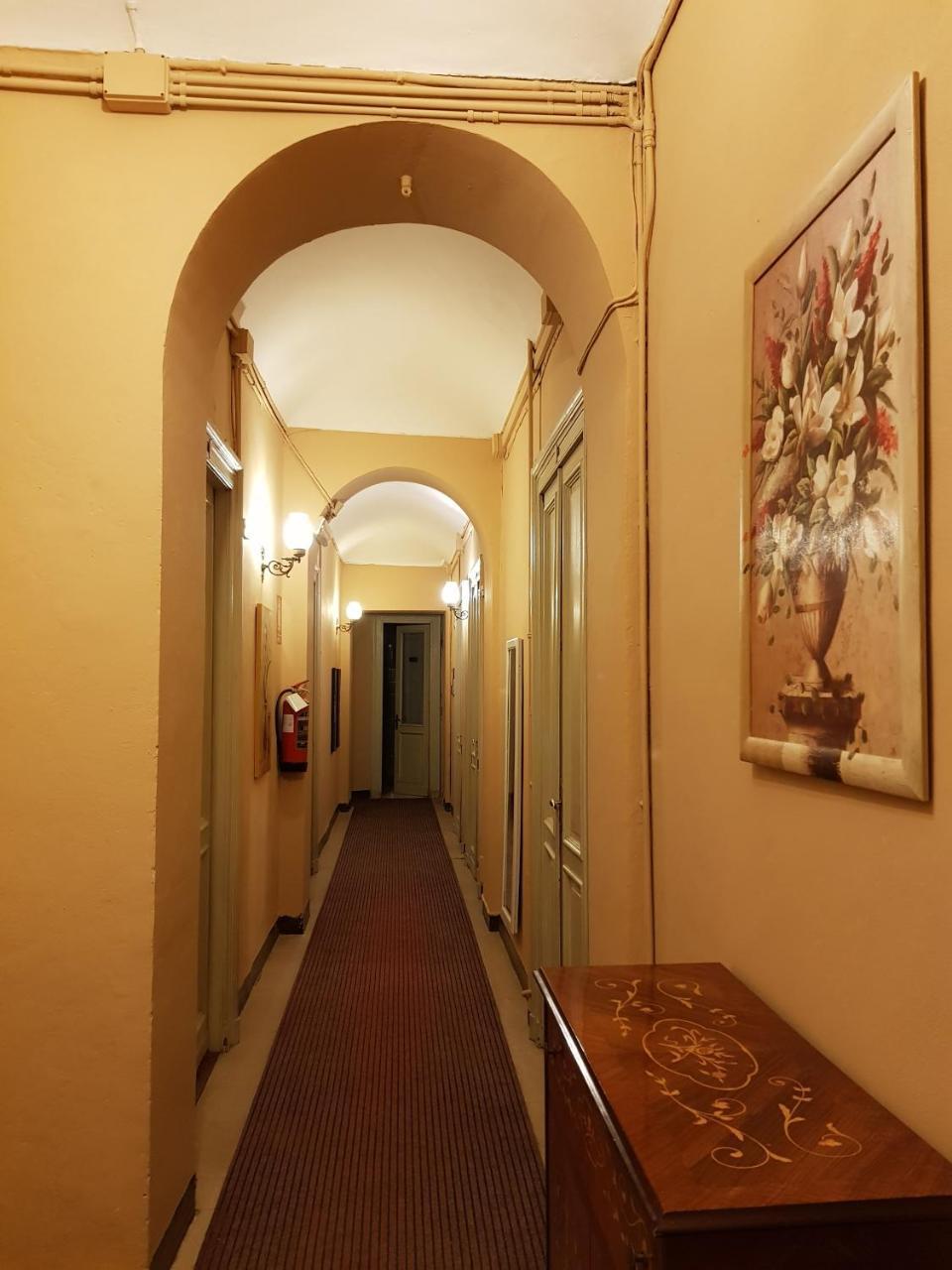 Hotel Vinzaglio Турин Экстерьер фото